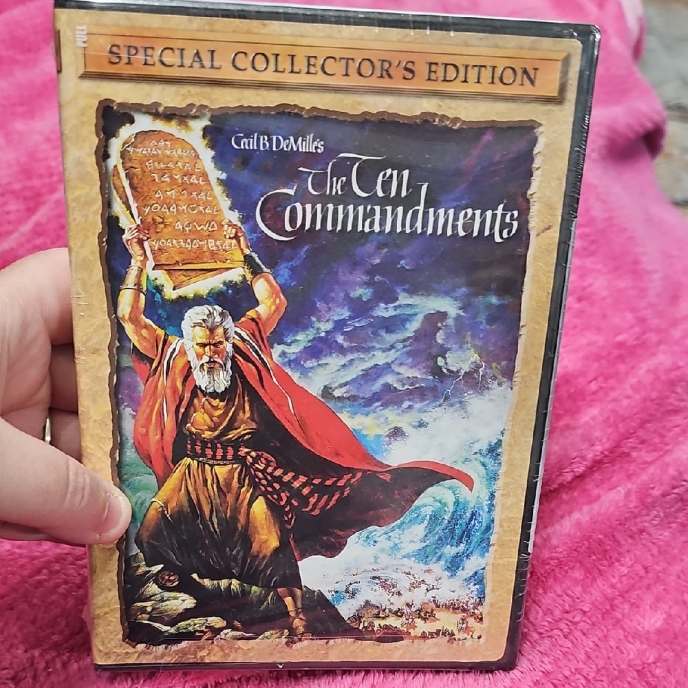 The Ten Commandments Special Collector's Edition DVD